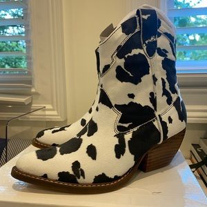NWT cow print booties